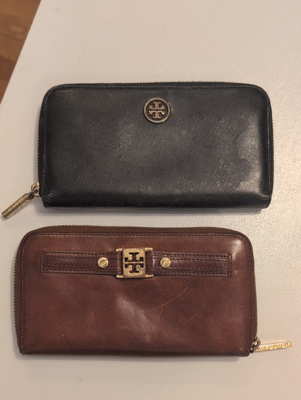 Tory Burch Black Leather Zip Pouch